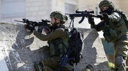 Mobil Militernya Dilempari Bom, Tentara Israel Tembaki Satu Orang Warga Palestina