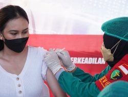 HUT Lalu Lintas ke-66: Ditlantas Jateng Gelar Vaksinasi Massal, Rangkul Driver Ojol dan Sopir Angkot