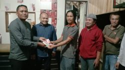 Mantan Cabup Jeneponto Muhammad Syarif Patta Sumbang Dana Perbaikan Jalan di Bonto Lojong