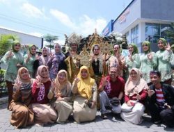 RSUD Dr Iskak Semarakkan Pawai Budaya di HUT ke-817 Kabupaten Tulungagung