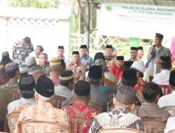 MUI Pinrang Gelar Kegiatan Pembinaan Pegawai Syara dan Panitia Pembangunan Masjid