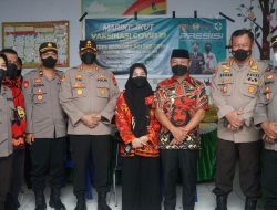 Wakil Bupati Gowa Tinjau Vaksinasi Covid-19 Kerjasama Kelurahan Lembang Parang dan Polda Sulawesi Selatan